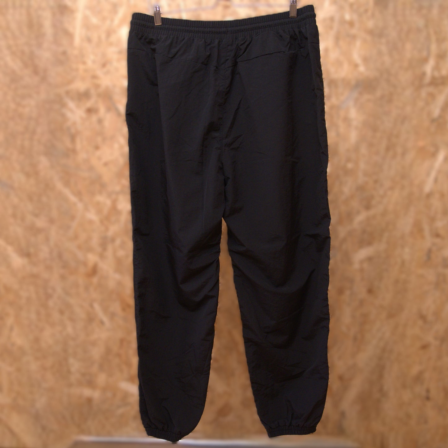 Jogger poliéster reciclado